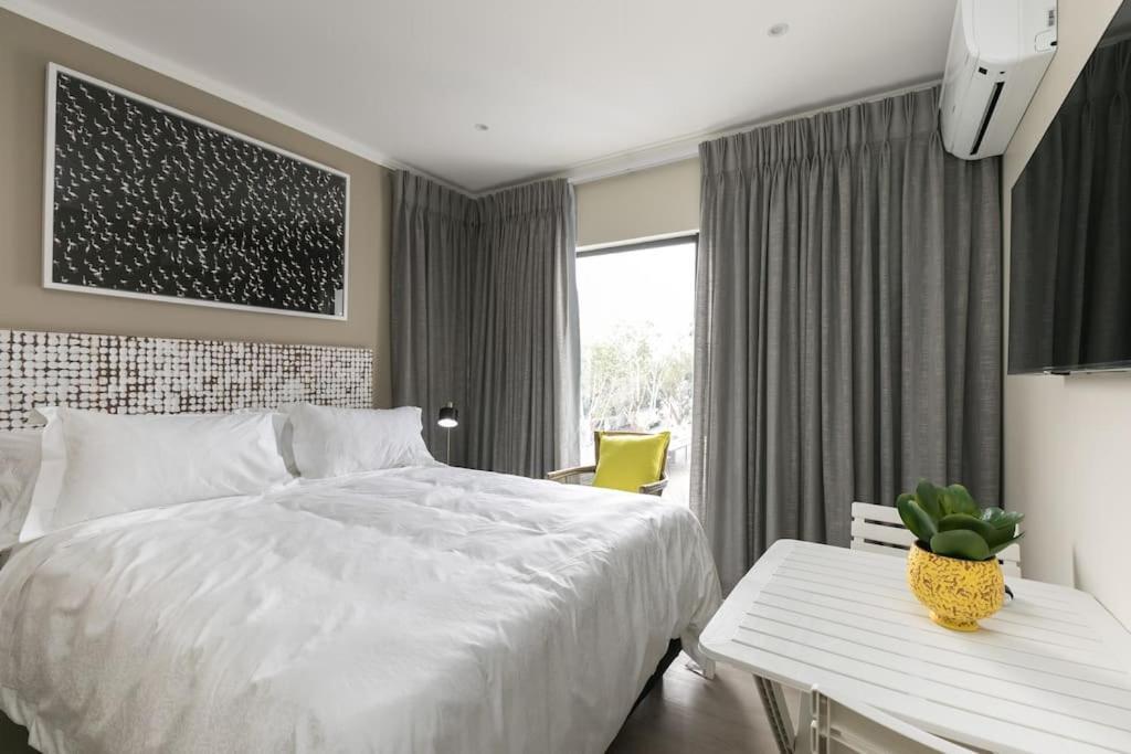 Business Traveler Luxroom 20mb Wifi 2km 2 Gautrain *